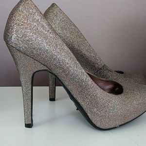 Multicolored glitter heels